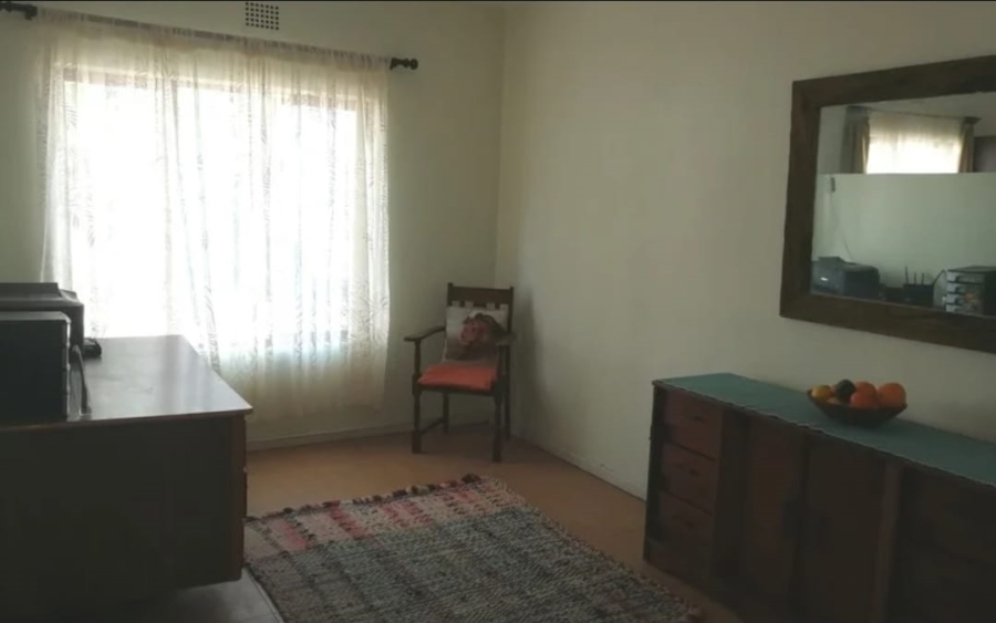 4 Bedroom Property for Sale in Uniondale Western Cape